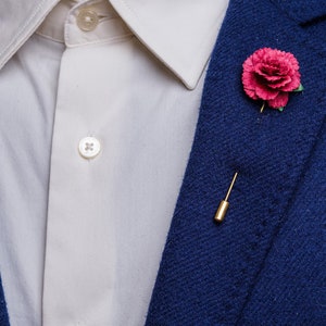 Ruffled Paper-Made Flower Boutonniere in Burgundy & Other 30 Color Available, Wedding Lapel Pin for Groomsmen, Small Handmade Gift