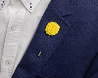 Yellow Boutonniere, Mens Lapel Flower, Suit Pin, Yellow Lapel Pin, Wedding Boutonniere, Yellow Brooch, Men Boutonniere, Wedding Lapel Pin