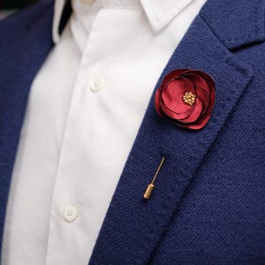 Burgundy Satin Flower Lapel Pin with Small Golden Beads, Modern Wedding Boutonniere Flower Pin for Men, Groomsman Rose Pin, Suit Accessories