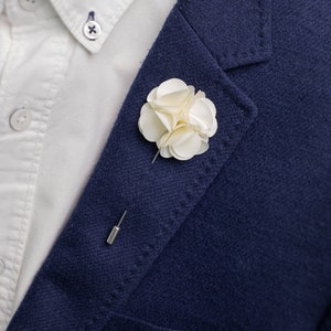 Ecru Flower Lapel Pin, Glamorous Wedding Boutonniere, Groomsmen Wedding Pin, Flower Lapel for Tuxedo, Elegant Stick Pin, Men Suit Gift
