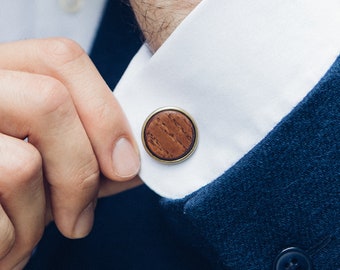 Caramel Wooden Cufflinks, Stylish Minimalist Cufflinks, Engraved Gift for Him, Personalized Vintage Style Brass Cufflinks