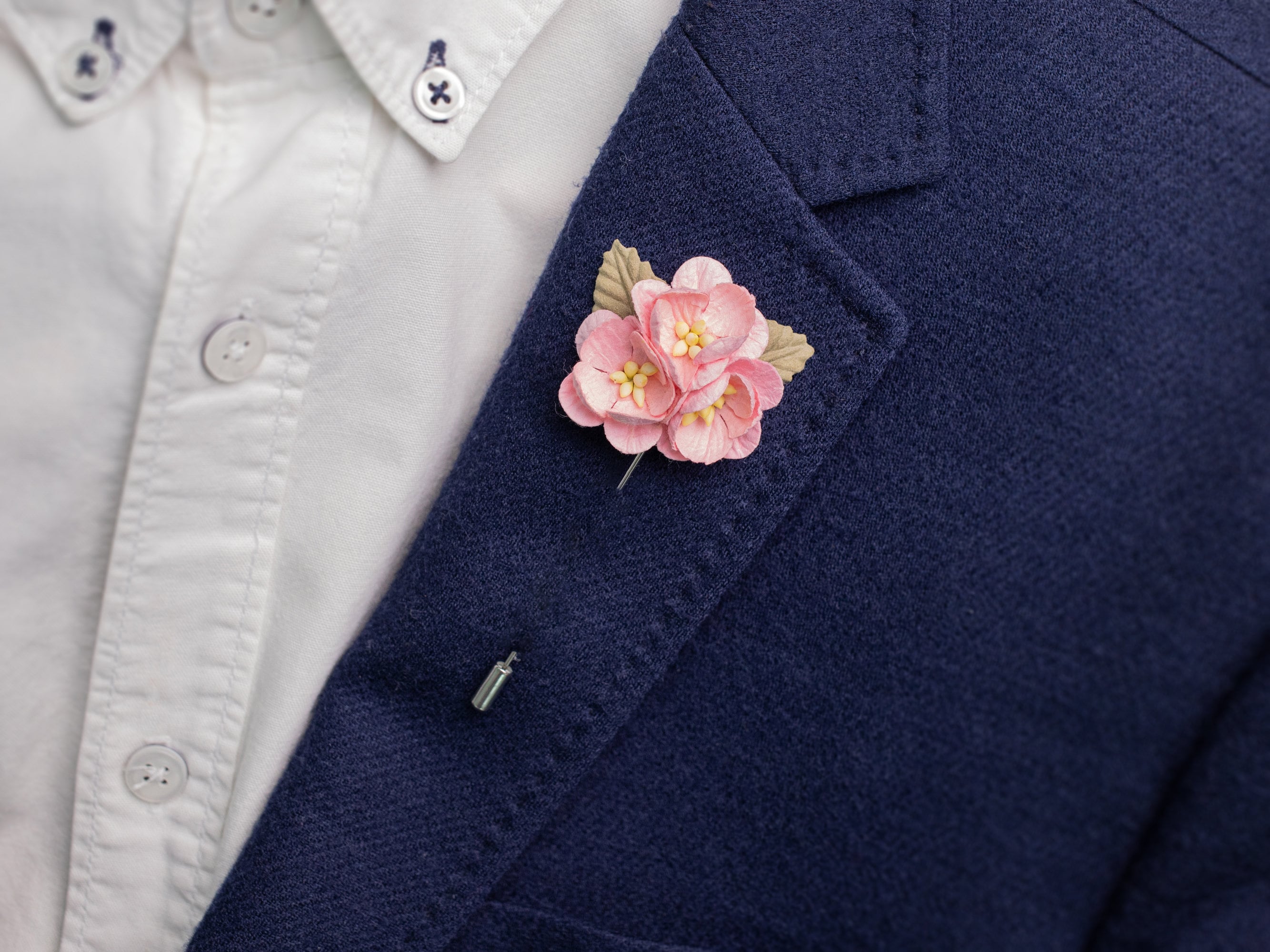 Buy IVORY PINK OMBRE Boutonniere Flower Lapel Pin Modern Pin Online in  India - Etsy