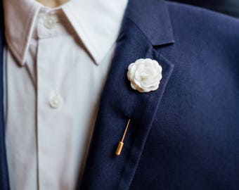 Men Suit Flower, Wedding Lapel Pin, Suit Lapel Men, White Brooch, Best Man Pin, Groomsmen Brooch, Lapel Flower Pin, White Boutonniere