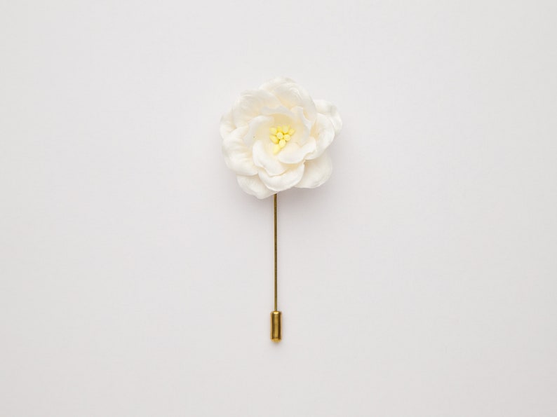 White Gardenia Boutonniere Pin, Cream Groom Stick Pin, Pin for Suit, Floral Boutonniere, Wedding Gardenia Brooch Lapel Pin, White Flower Pin image 3