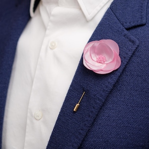 Light Pink Flower Boutonniere, Lapel Pin Pink Flower, Wedding Lapel Pin, Formal Suit Accessory, Husband Gift, Men Boutonniere, Father&#39;s Day