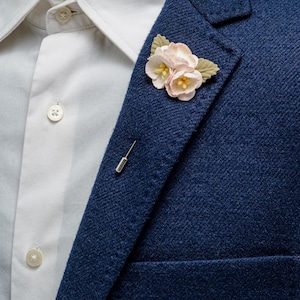 Spilla da bavero sfumata rosa chiaro, spilla a forma di fiore, accessori da uomo, fiore all'occhiello per matrimonio, regalo per testimone di nozze, spilla per abito, spilla floreale