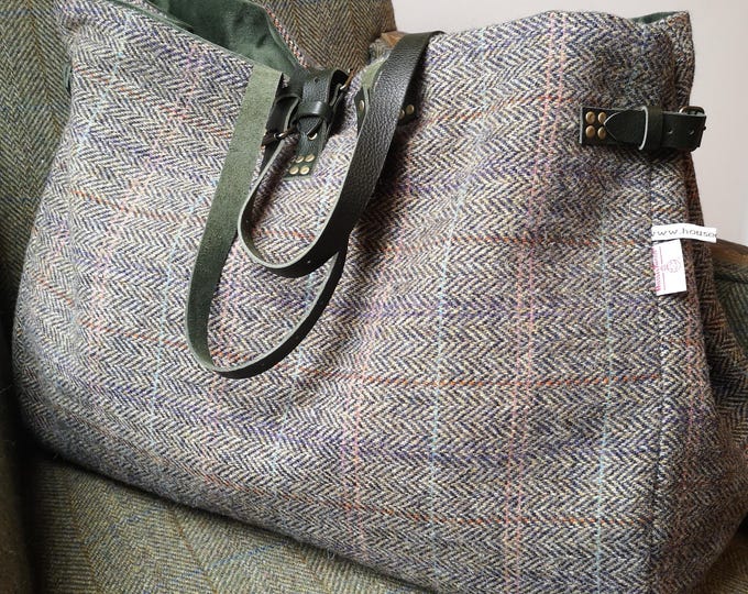 Pouline weekender Harris Tweed bag