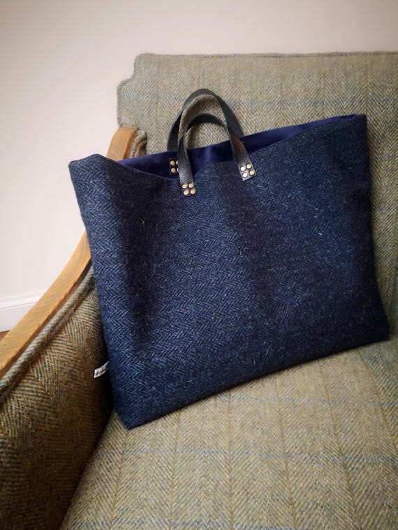 Elsie Harris Tweed bag