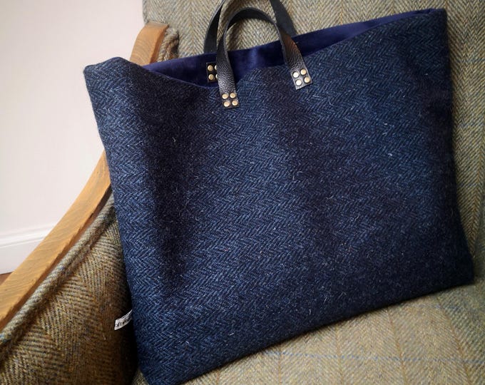 Elsie Harris Tweed bag