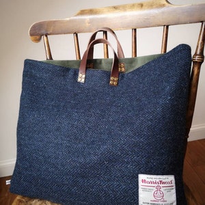 Sean Harris Tweed bag with real leather straps