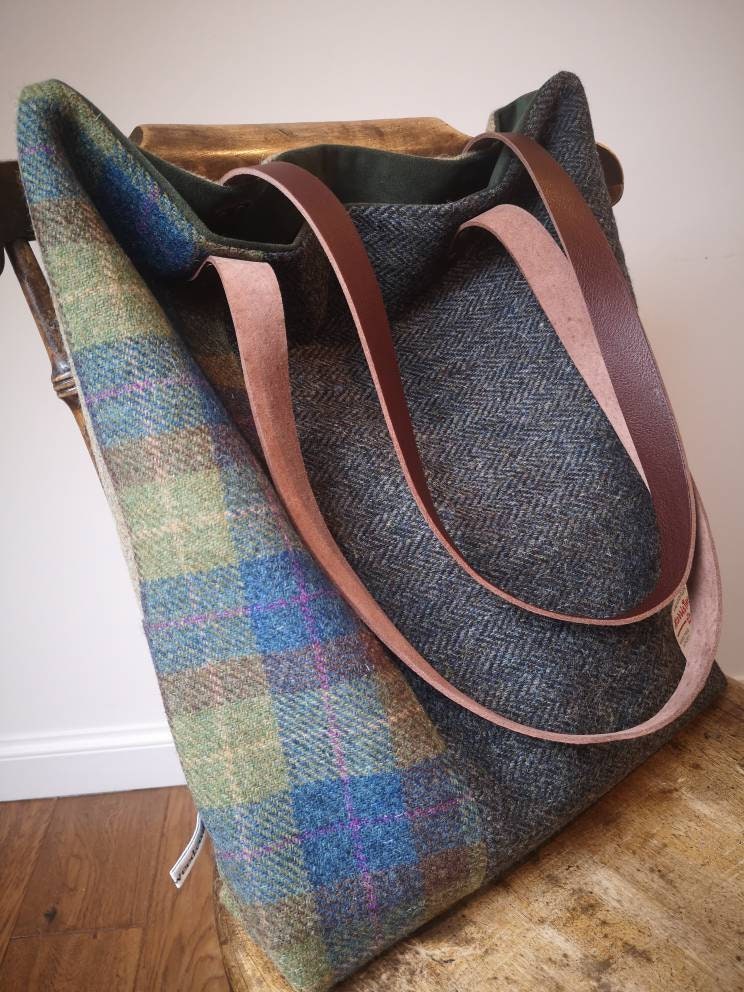 Luke oversized Harris Tweed bag