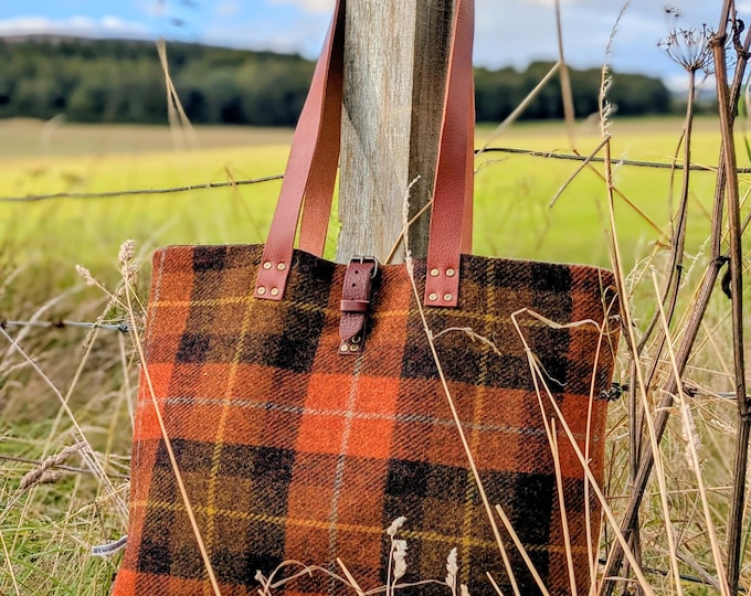 New Fomar Harris Tweed bag