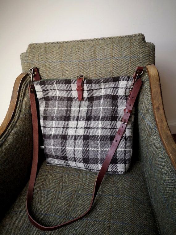 Angela Harris Tweed tote bag