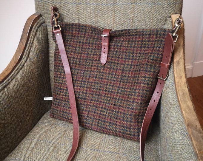 Aris Harris Tweed tote bag