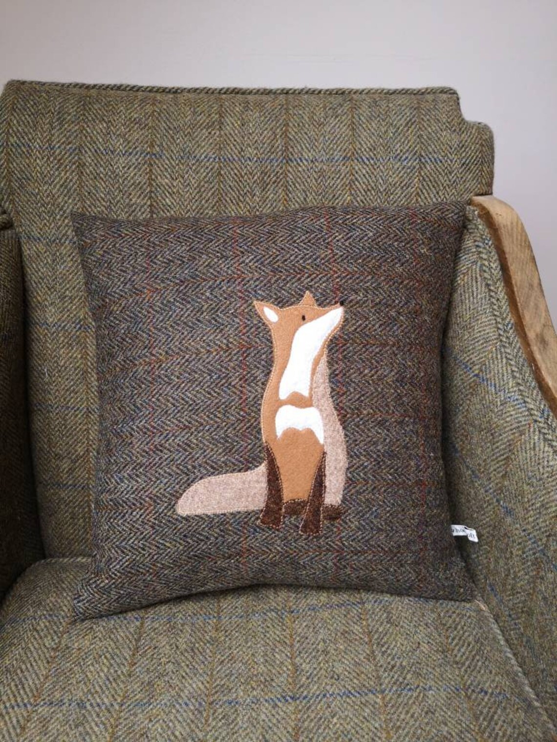Hand Crafted Harris Tweed Fox Embroidered Cushion Cover - Etsy