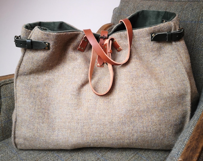 New Reni weekender Harris Tweed bag