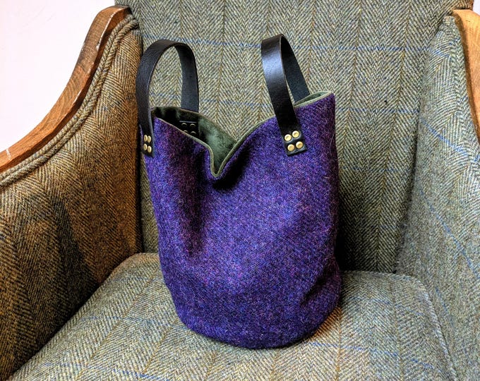 New Suri Harris Tweed tote bucket bag
