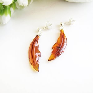 Feather Crafted Baltic Amber Earrings, Amber Earrings, Amber Stud Earrings, Amber Earrings, Christmas Gift for Her, Silver Stub Earrings