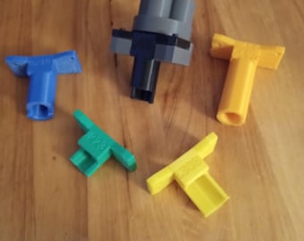 LEE App universal Case feeder-No more adjusting-With five case size adapters of your choice.FREE GIFT w/purchase!