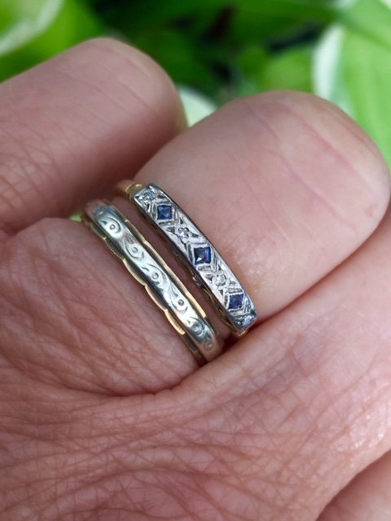 stacking ring keeper ring white gold top with yellow gold band Vintage 9ct two tone patterned wedding band