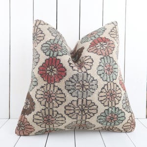 decorative throw pillow, cushion cover, turkish carpet pillow, 18x18 pillow cover, home decor, couch accent pillow, boho tribal pillow