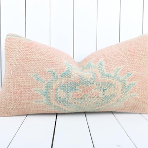 Turkish Kilim Lumbar, 12x24 Kilim Pillow, Couch Lumbar, Vintage Kilim Pillow, Ethnic Fabric Pillow, Aztec Sofa Cover, Bohemian Kilim Throw
