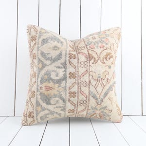 Anatolian Kilim Pillow, 18x18 Turkish Kilim Pillow, Ethnic Kilim Pillow, Handwoven Kilim Lumbar, Sofa Aztec Pillow, Wool Cushion Cover