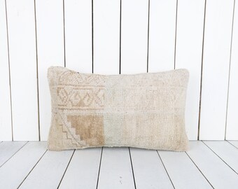 Ethnic Kilim Pillow, Oriental Pillow Cover, Turkish Carpet Pillow, Home Decor, 12x20 Pillow Cover, Sofa Accent Pillow, Kilim Cushion Cover