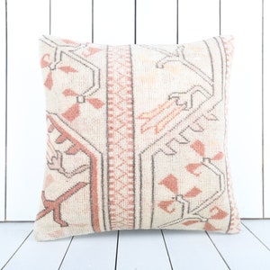 Embroidered Kilim Pillow, 18x18 Pillow Cover, Decorative Throw Pillow, Turkish Carpet Pillow, Home Decor, Turkey Pillow, Livingroom Decor