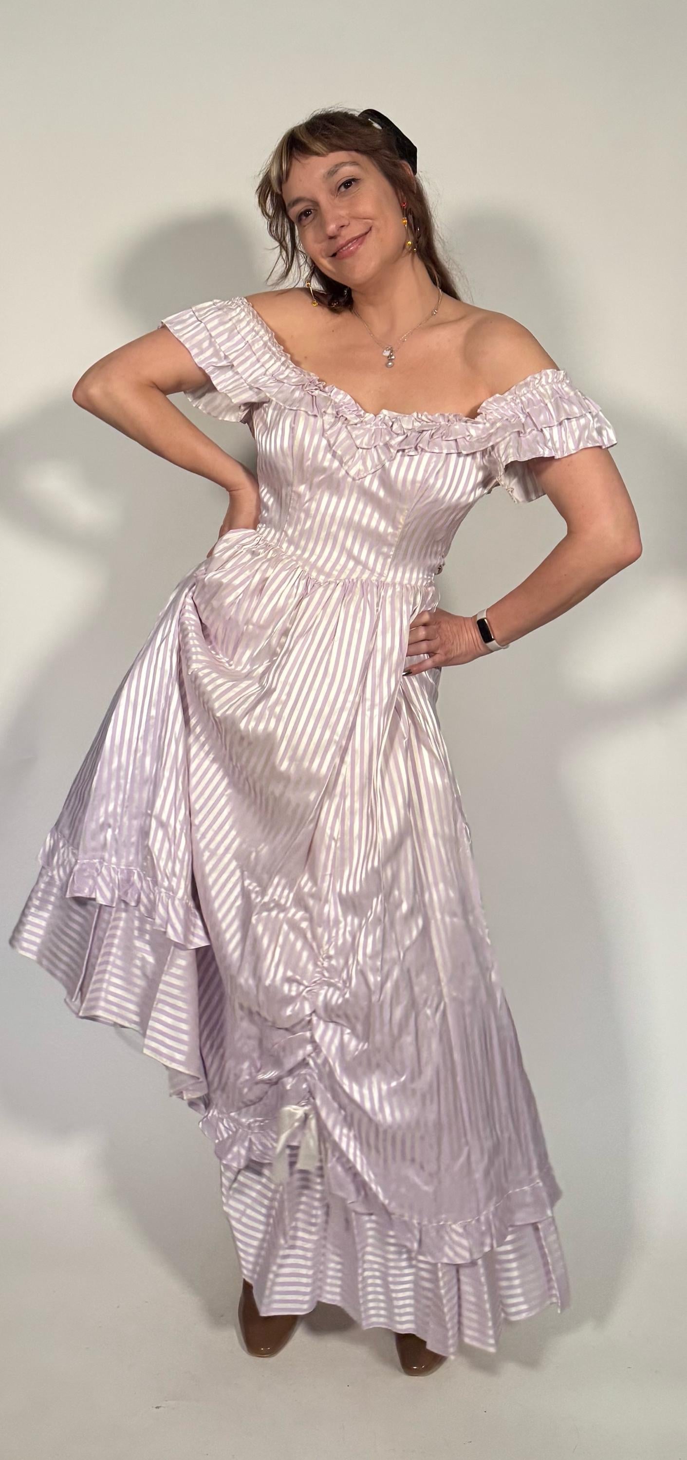 gunne sax off the shoulder dress Sweet Gunne Sax off the shoulder dress available now, online and in-store. Pale pink floral on white would be perfect for a bride who wants a bit of color. (SOLD) (I actually