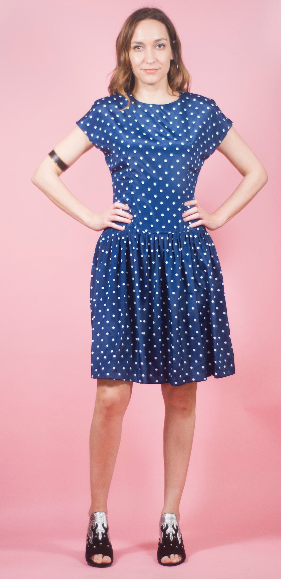 Vintage 2000s navy polka dot mini skirt
