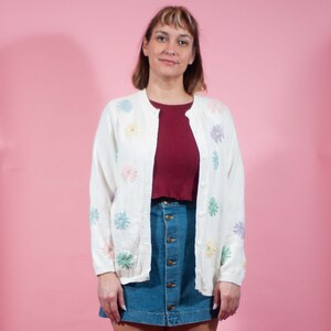 Vintage Pastel 90s Floral Embroidered Cardigan Sweater Sweet Comfy Cozy image 2