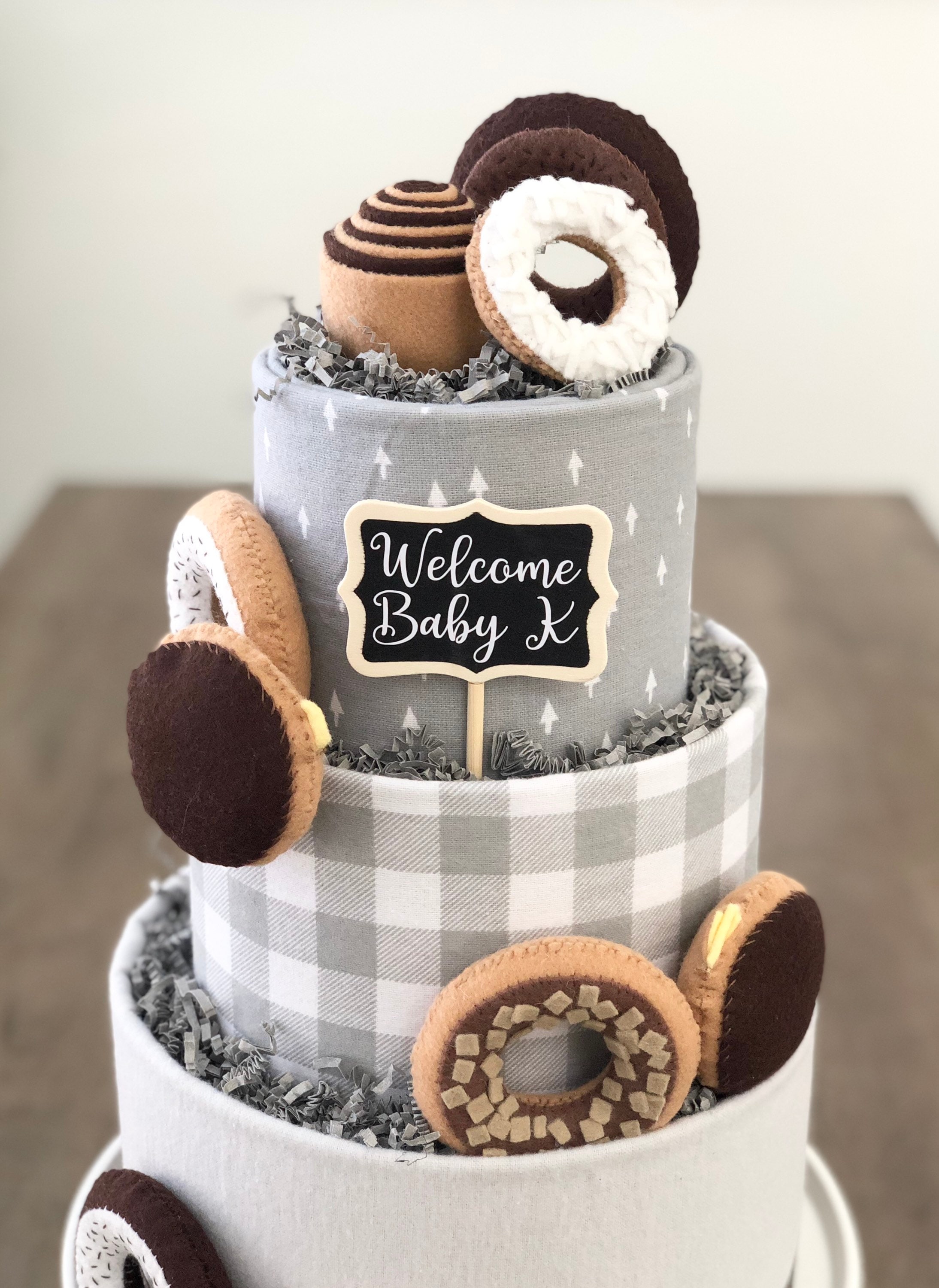 Winnie The Pooh Diaper Cake CORNER LACE Gender Neutral Diaper Cake