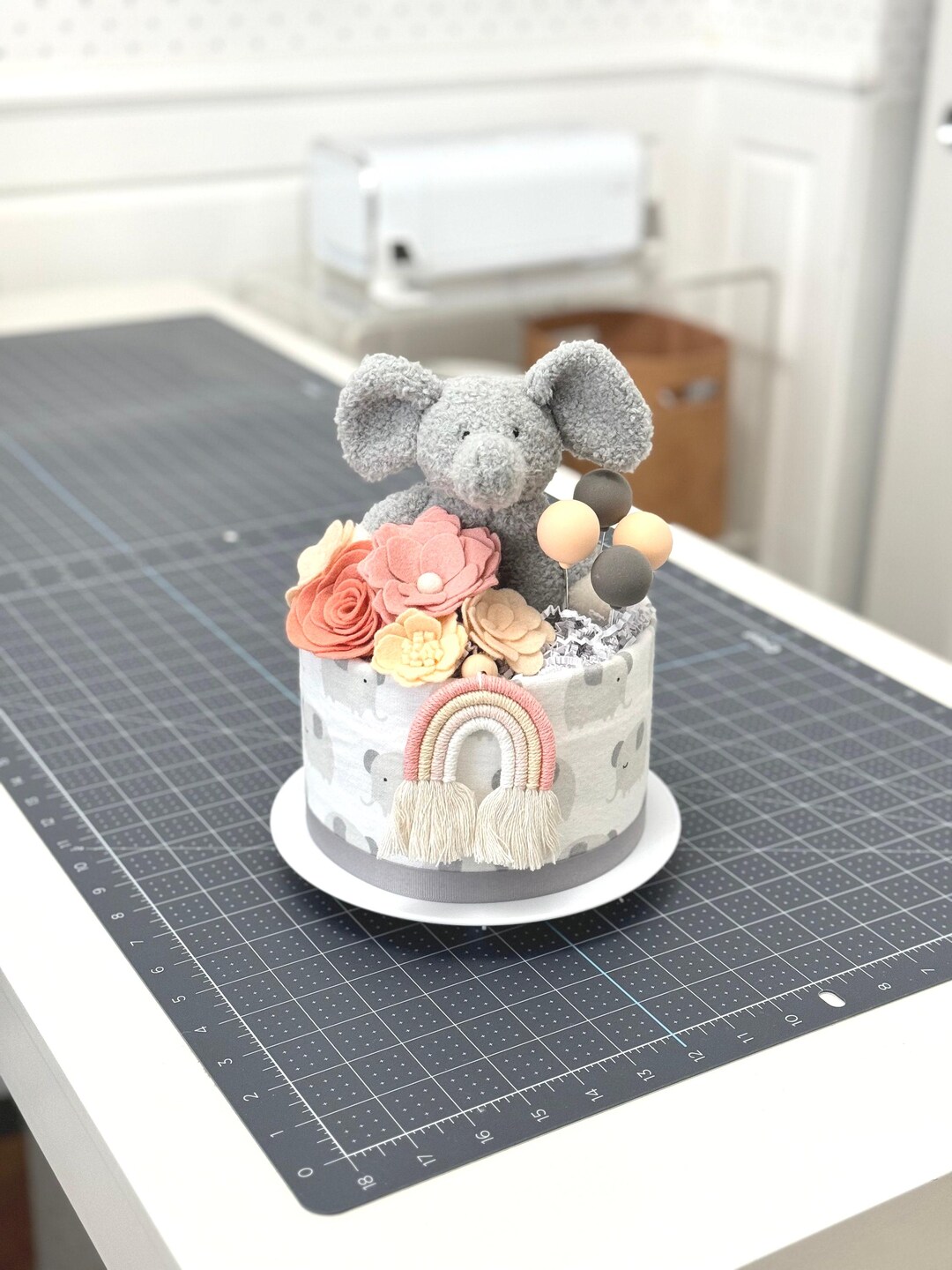 1-tier Peach Elephant Rainbow Diaper Cake - Baby Shower Gift ...