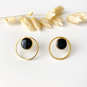 Black graphic stud earring, art deco circle design, LUCE model, stainless steel