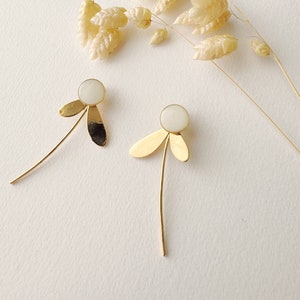 3 in 1 graphic white earring, modifiable flower stud, ZOE model, 24k fine gold image 10