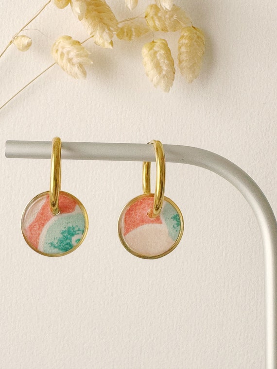 3 in 1 graphic colorful earrings, modifiable hoops, PIPA model, stainless steel, gold polka dots, white, pink, green blue