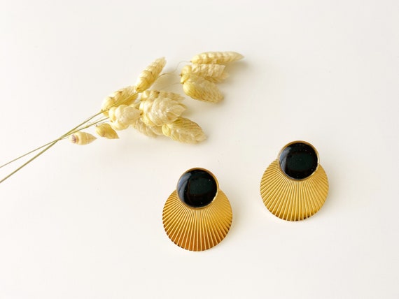 Graphic black earring, round art deco stud, CELESTE model, stainless steel