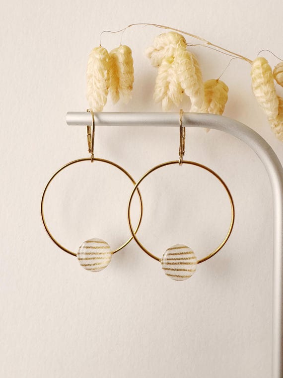 Round gold and white earring, JADE model, sailor stripe design, resin and floral Japanese paper, gold, stainless steel hoop