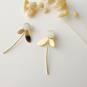 3 in 1 graphic white earring, modifiable flower stud, ZOE model, 24k fine gold image 3