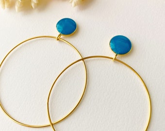 Boucle d'oreille bleu turquoise et doré pendante et originale, modèle ROSE, or fin 24K