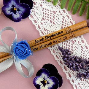 Exclusive Chopsticks with Lace+Flowers, Wedding Favor Chopsticks, Chopsticks, Personalized Wedding Gift, Shower Gift, Favors, Min.Order 30pr