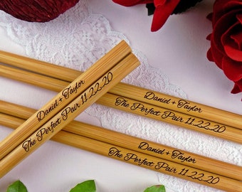 Wedding Favors Order 30pr Min Personalized Wedding Gift Engraved Chopsticks Chopsticks with bow Logo Sale Wedding Favor Chopsticks