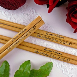 New Personalized Chopsticks, Save the date, Wedding Favor Chopsticks, Engraved Chopsticks, Wedding Gift, Party Favors, Bulk, Min.Order 30pr