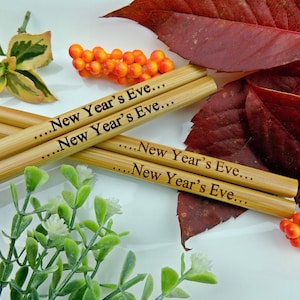 New Personalized Chopsticks, Save the date, Wedding Favor Chopsticks, Engraved Chopsticks, Wedding Gift, Party Favors, Bulk, Min.Order 30pr