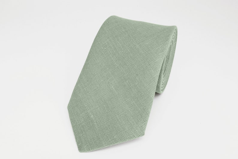 Salbeigrüne Krawatte Für Trauzeugen / salbeigrüne Krawatte / Einstecktuch Mit Krawatte / Grüne Fliege Für Männer Bild 1