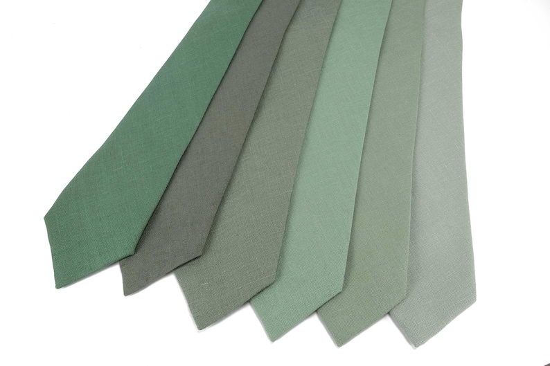 Salbeifarbene Farbvariante für Krawatten aus Leinen / Wählen Sie die Farbe Salbeigrün für Krawatte, Fliege, Hosenträger, Einstecktuch und Manschettenknöpfe Bild 1