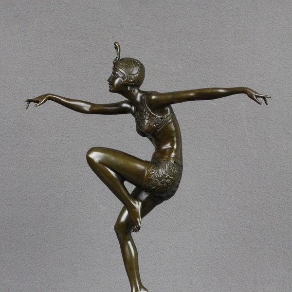 Große Bronze Art Deco Skulptur Tänzerin Figur Statue Ferdinand Preiss Elegante Frau Klassisch Glamour Chiparus