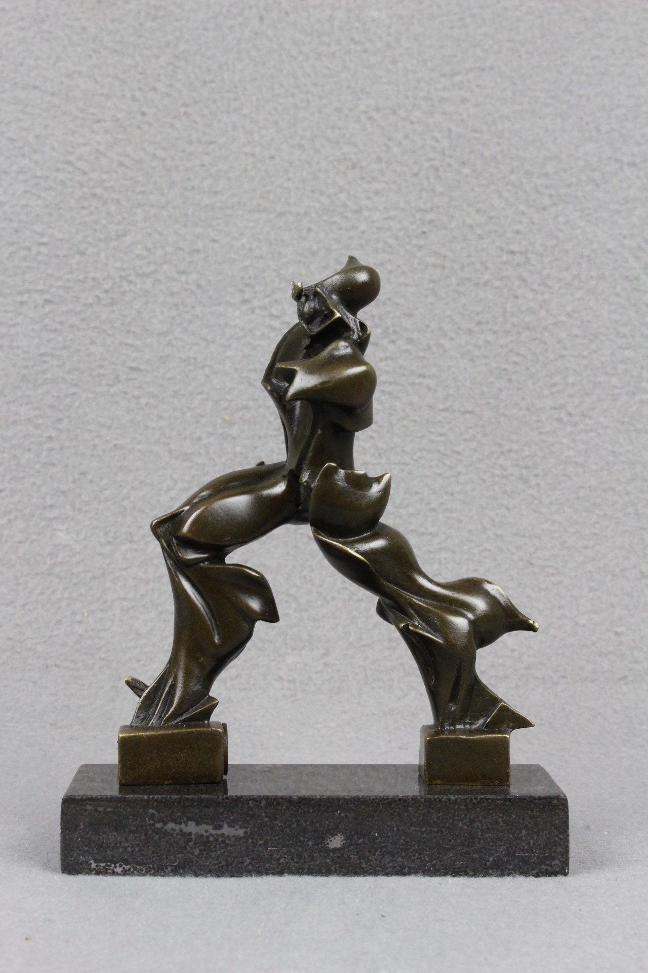 Statuette en bronze après Umberto Boccioni style antique statue figure réplique 