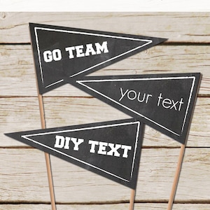 Drapeaux de fanions modifiables - Téléchargement instantané - Texte modifiable à faire soi-même - Étiquettes d'aliments - Étiquettes pour tableau noir - Baseball Football Basketball - Drapeau de sport